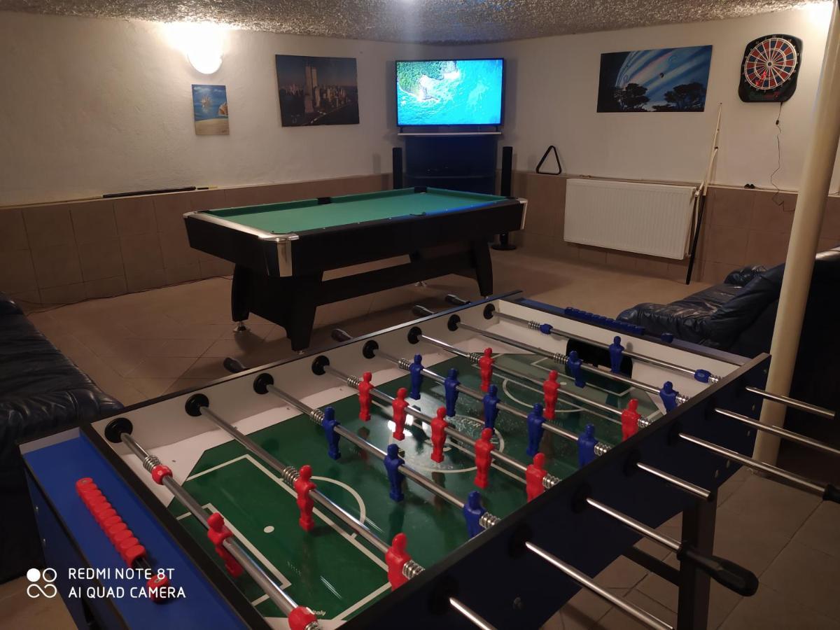Nikolux Apartman Hajdúszoboszló 外观 照片