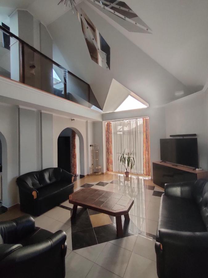 Nikolux Apartman Hajdúszoboszló 外观 照片