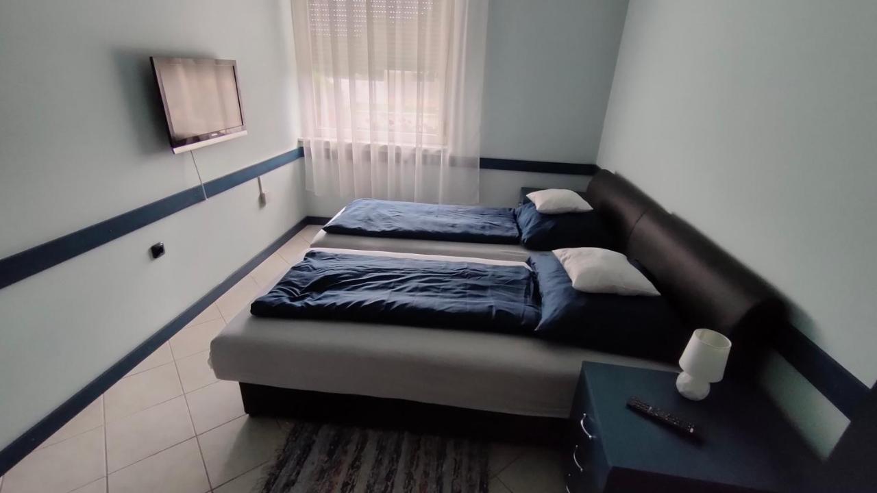 Nikolux Apartman Hajdúszoboszló 外观 照片