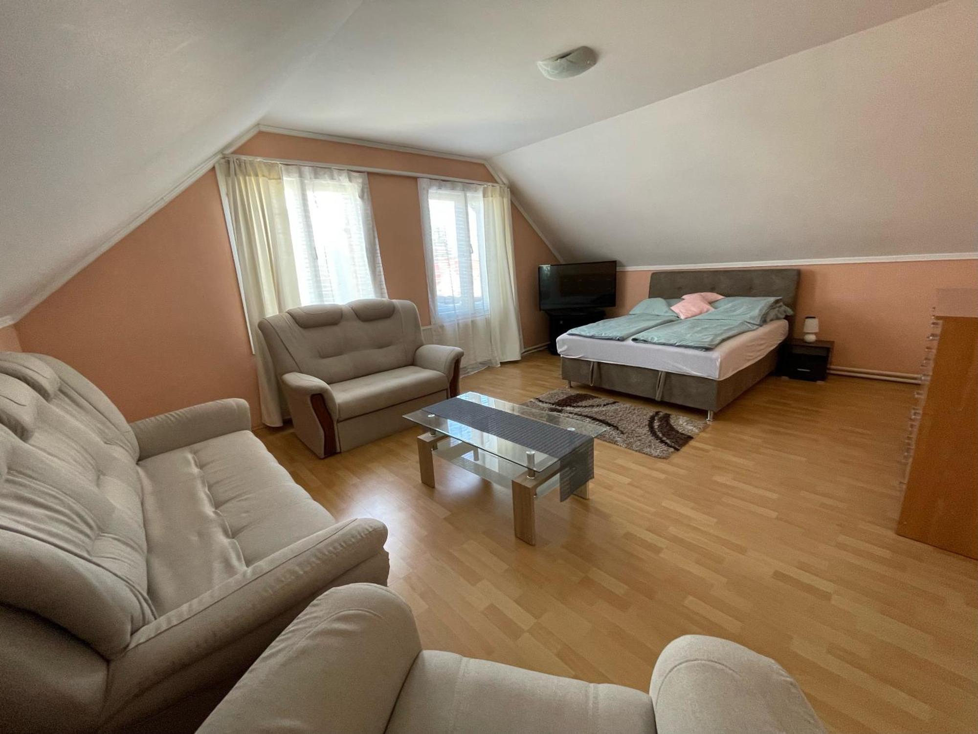 Nikolux Apartman Hajdúszoboszló 外观 照片
