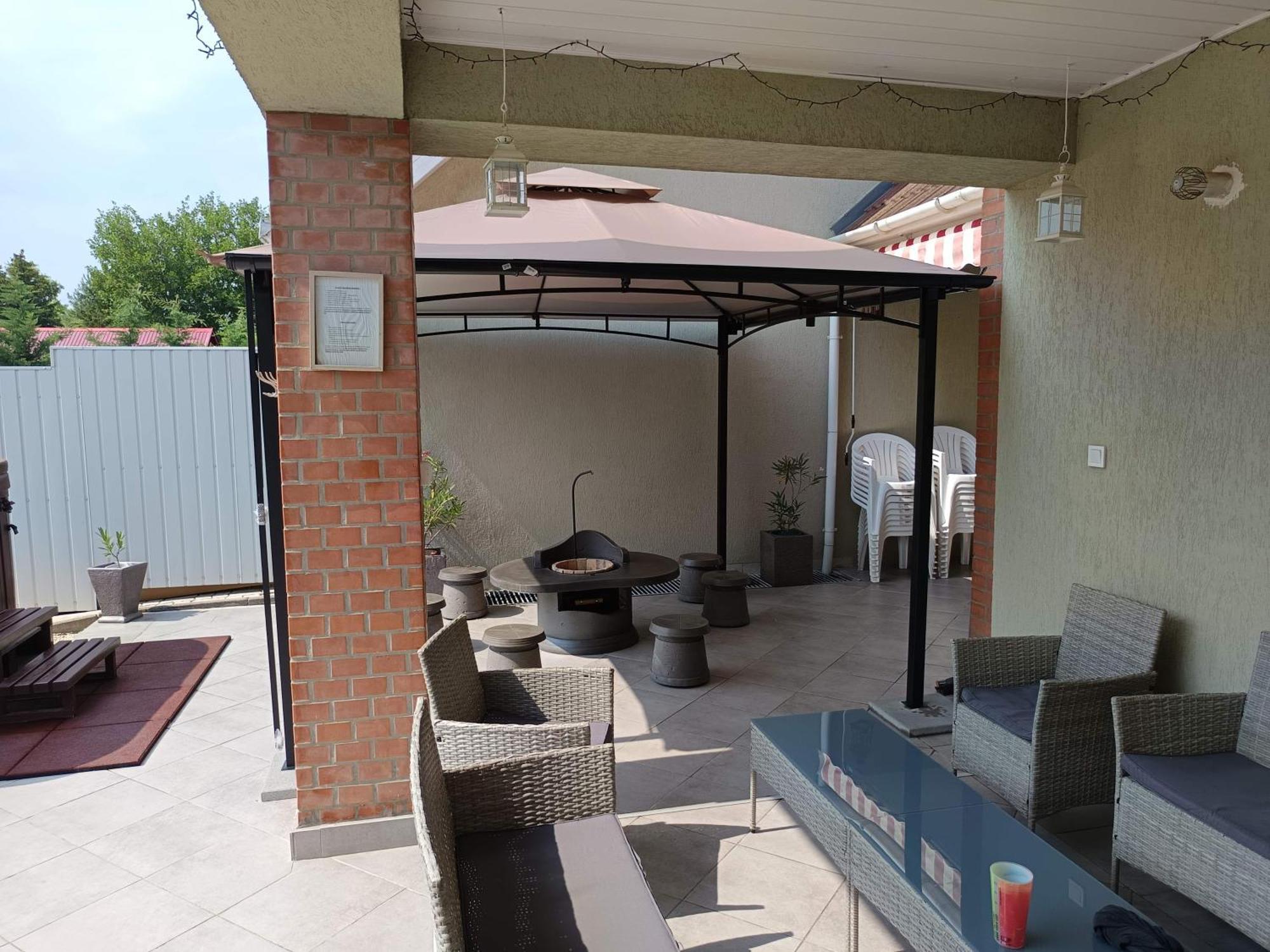 Nikolux Apartman Hajdúszoboszló 外观 照片