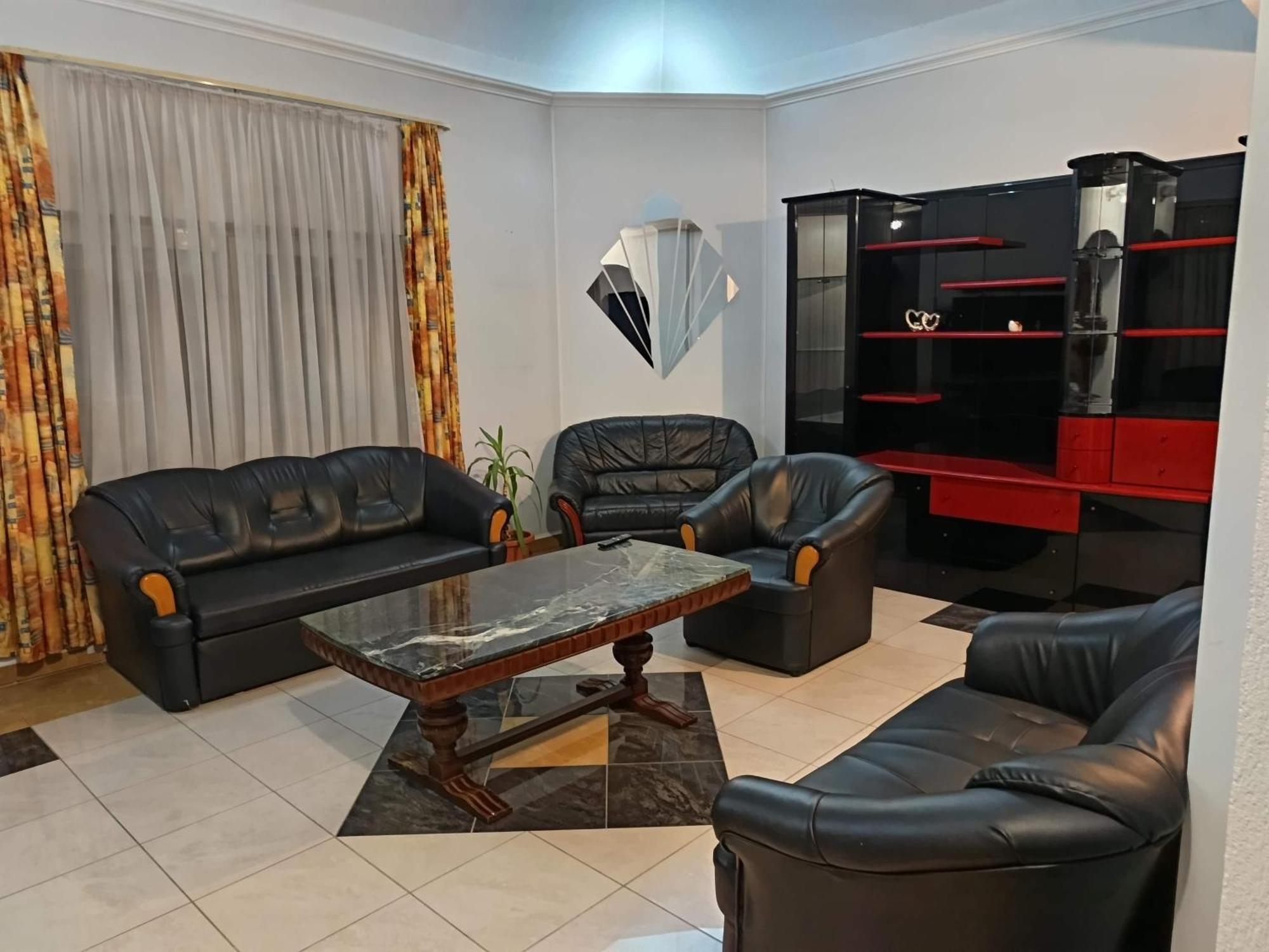 Nikolux Apartman Hajdúszoboszló 外观 照片